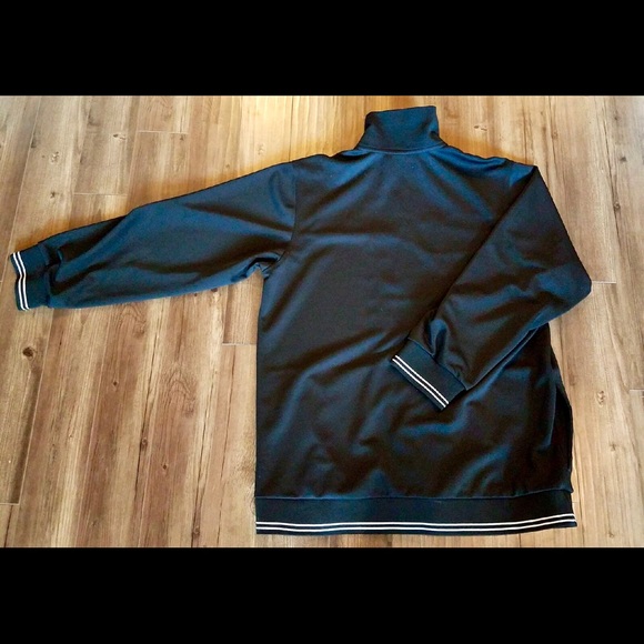 Nike Air Exclusive Heavyweight Track Jacket - Picture 2 of 2